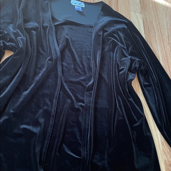 Carolyn Strauss Collection 2 in 1 Cardigan Top Womens 2X Black Velvet Mature - Picture 3 of 9